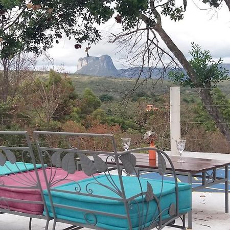 Villa Morada Dos Elfos Vale do Capao Esterno foto